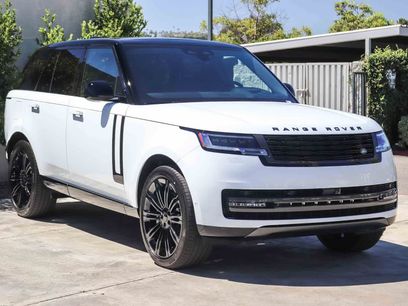 New 2026 Land Rover Range Rover SE