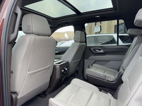 Used 2023 GMC Yukon SLT w/ Max Trailering Package image 37