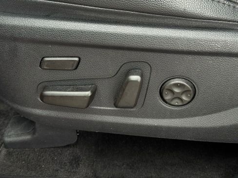 Used 2020 Hyundai Santa Fe Limited w/ Cargo Package image 31