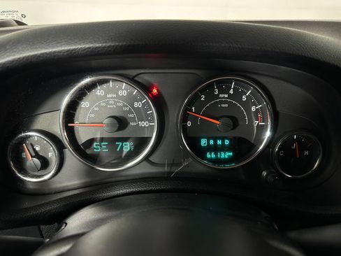Used 2017 Jeep Wrangler Unlimited Sport AWD/4WD image 13