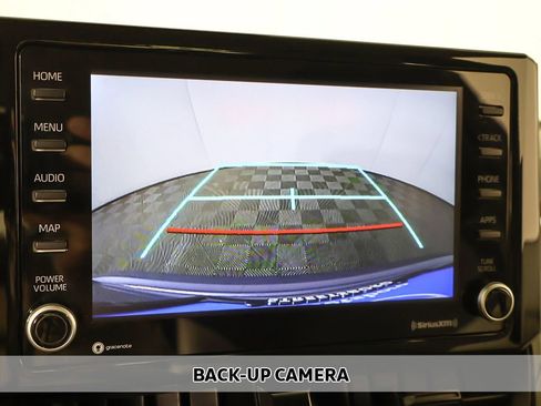 Used 2022 Toyota Corolla LE FWD image 4