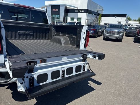 New 2026 GMC Sierra 1500 Denali AWD/4WD image 32