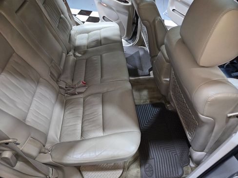 Used 2002 Toyota Land Cruiser image 69