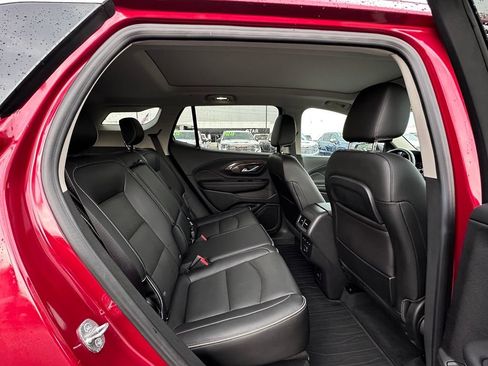 Certified 2020 GMC Terrain Denali w/ Denali Premium Package AWD/4WD image 16