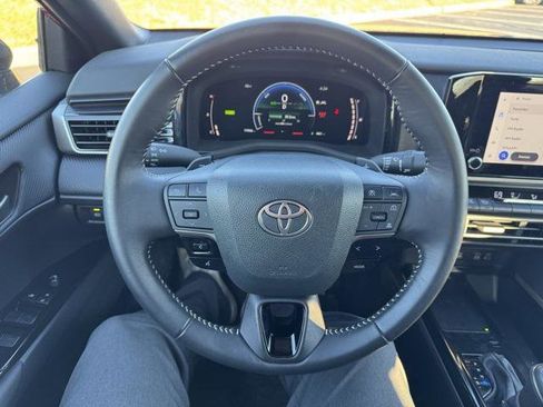 Certified 2025 Toyota Camry SE image 15