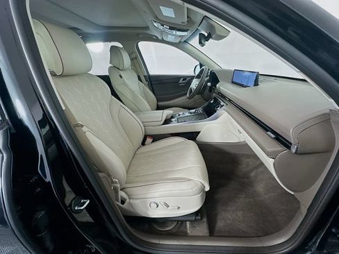 Used 2024 Genesis GV80 2.5T w/ Prestige Package AWD/4WD image 29