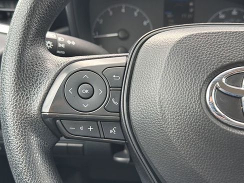 Used 2024 Toyota Corolla LE FWD image 25