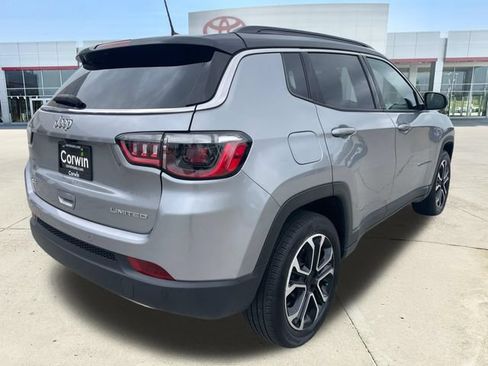 Used 2023 Jeep Compass Limited AWD/4WD image 5