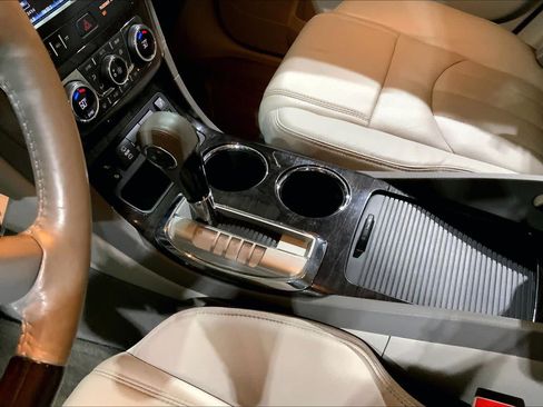 Used 2015 Buick Enclave Leather AWD/4WD image 17