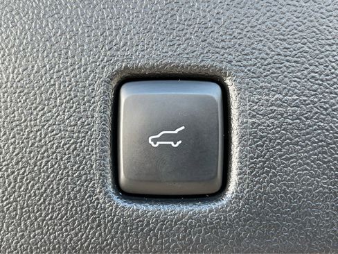 Used 2022 Ford Escape SE w/ Convenience Package image 13