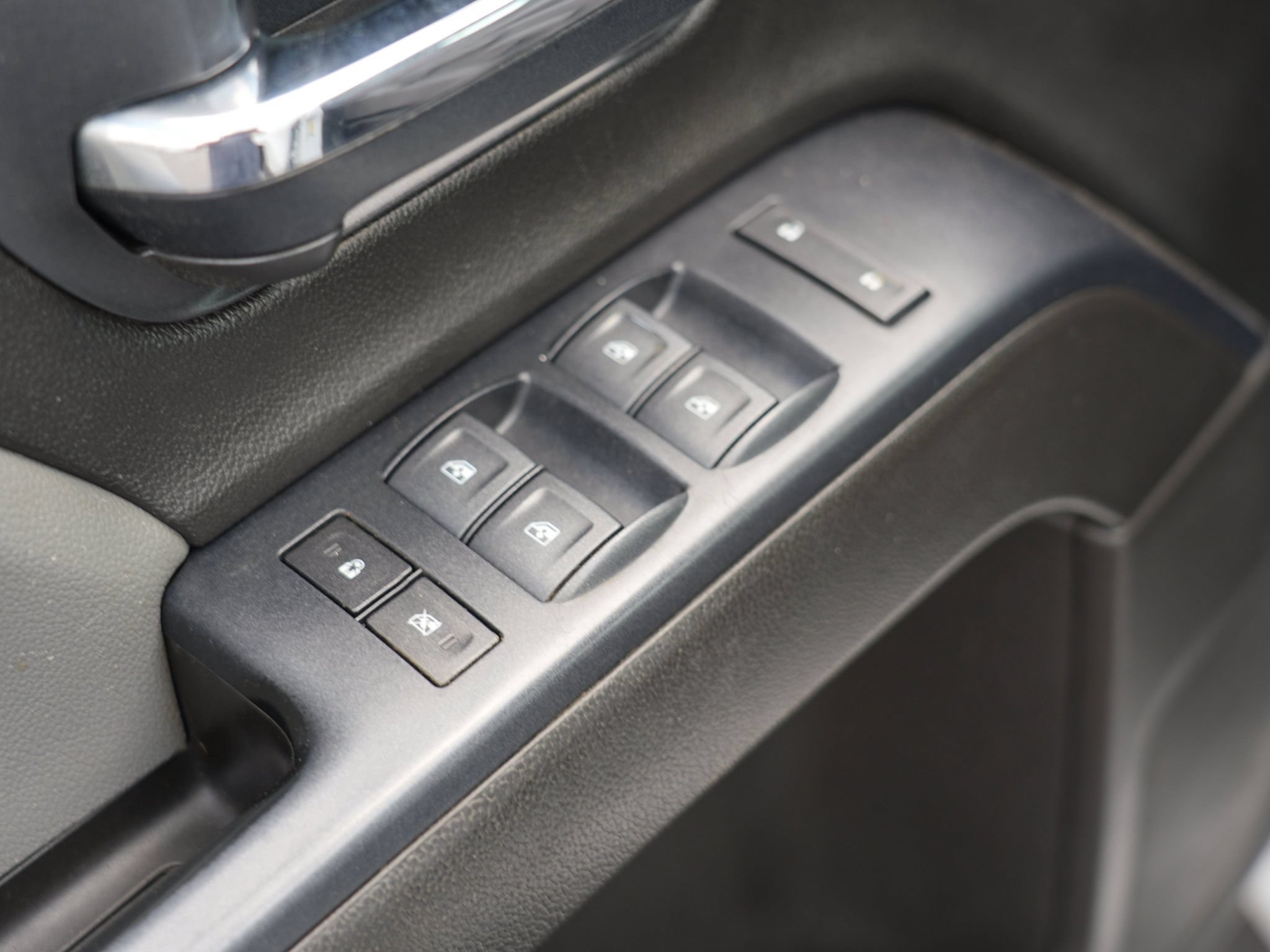 Used 2018 Chevrolet Silverado 3500 W/T AWD/4WD image 24