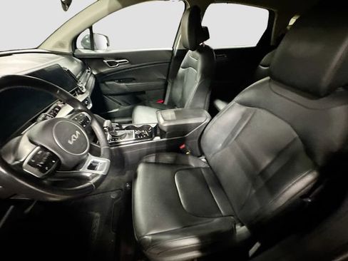 Used 2023 Kia Sportage EX image 22