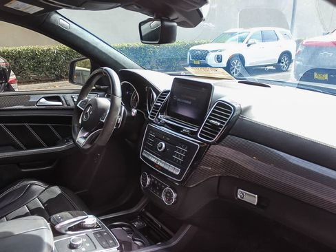 Used 2019 Mercedes-Benz GLE 63 AMG S image 22
