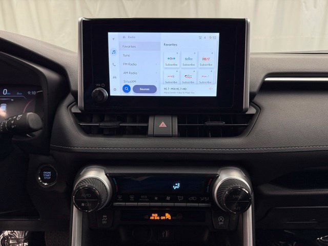 Certified 2025 Toyota RAV4 XLE AWD/4WD image 15