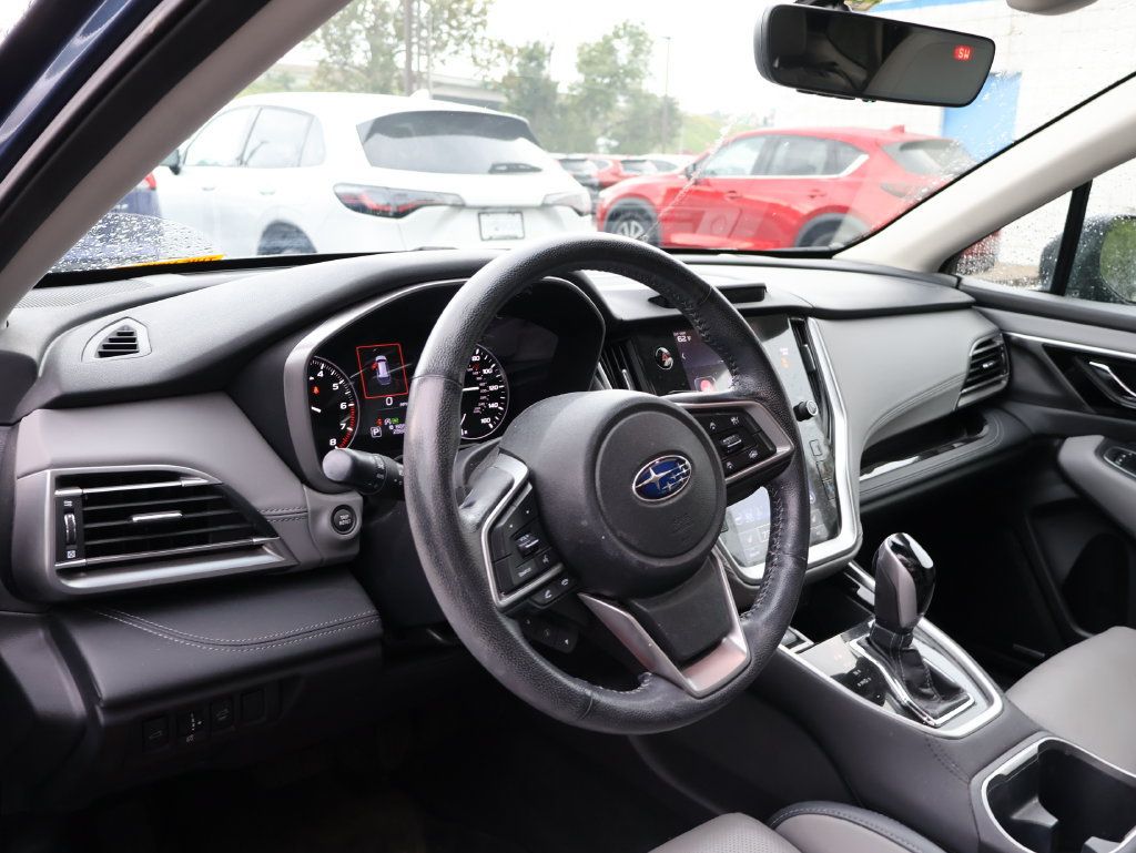 Used 2022 Subaru Outback Limited AWD/4WD image 9