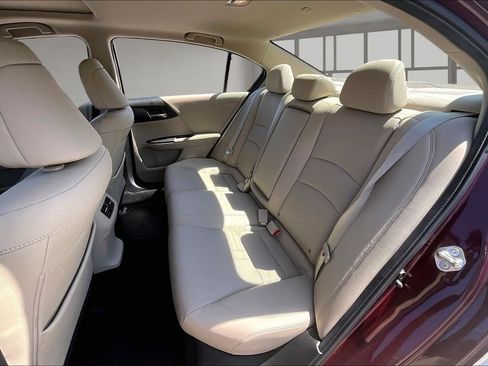 Used 2015 Honda Accord EX-L image 22