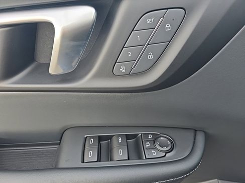 New 2026 Buick Enclave Preferred w/ Power Package image 10