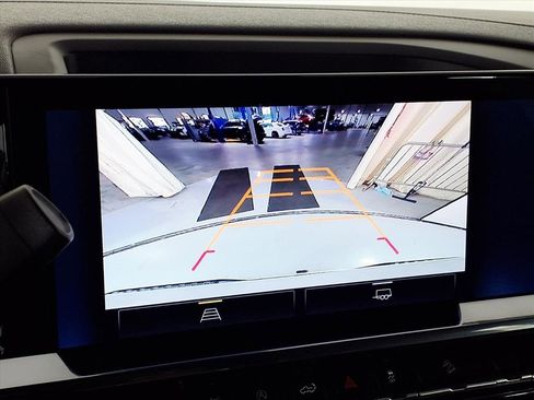 Used 2024 Chevrolet Silverado 1500 RST w/ Z71 Off-Road Package image 4