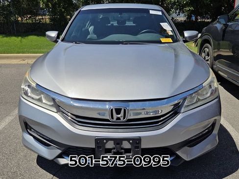 Used 2017 Honda Accord Sport Special Edition image 2