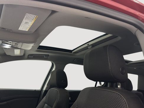 Used 2023 GMC Acadia SLE w/ Driver Convenience Package image 21