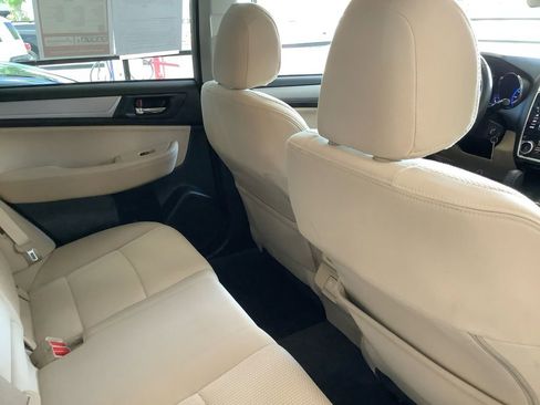 Used 2019 Subaru Outback 2.5i Premium w/ Protection Package #1 image 17