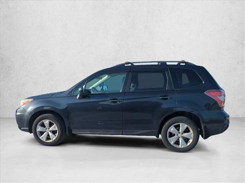 Used 2014 Subaru Forester 2.5i Premium w/ All-Weather Package image 7