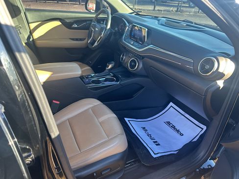 Used 2020 Chevrolet Blazer Premier w/ Driver Confidence II Package image 10