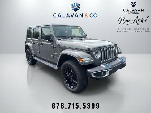 Used 2022 Jeep Wrangler Unlimited Sahara w/ Cold Weather Group AWD/4WD image 1