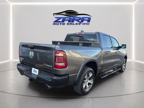 Used 2019 RAM 1500 Laramie w/ Sport Appearance Package AWD/4WD image 7