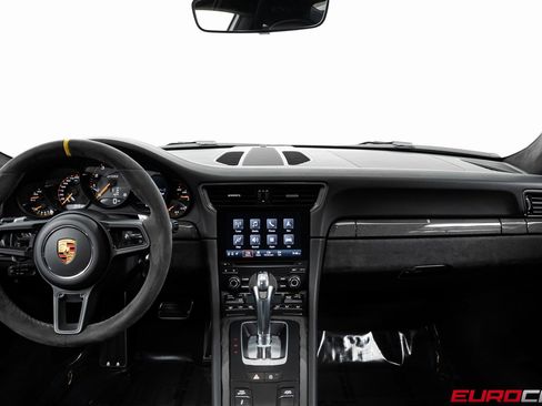 Used 2019 Porsche 911 GT2 RS image 33