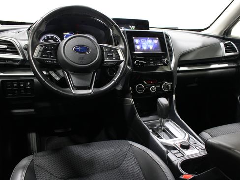 Used 2022 Subaru Forester Premium image 2