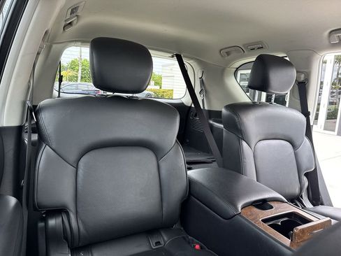 Used 2024 Nissan Armada SL w/ Captain's Chairs Package AWD/4WD image 47