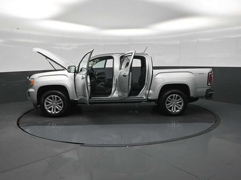 Used 2018 GMC Canyon SLT w/ Driver Alert Package AWD/4WD image 29