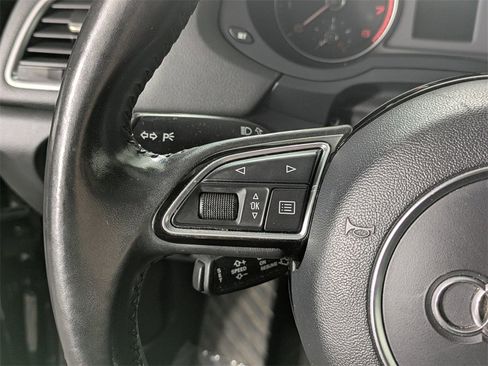 Used 2018 Audi Q3 2.0T Premium image 17