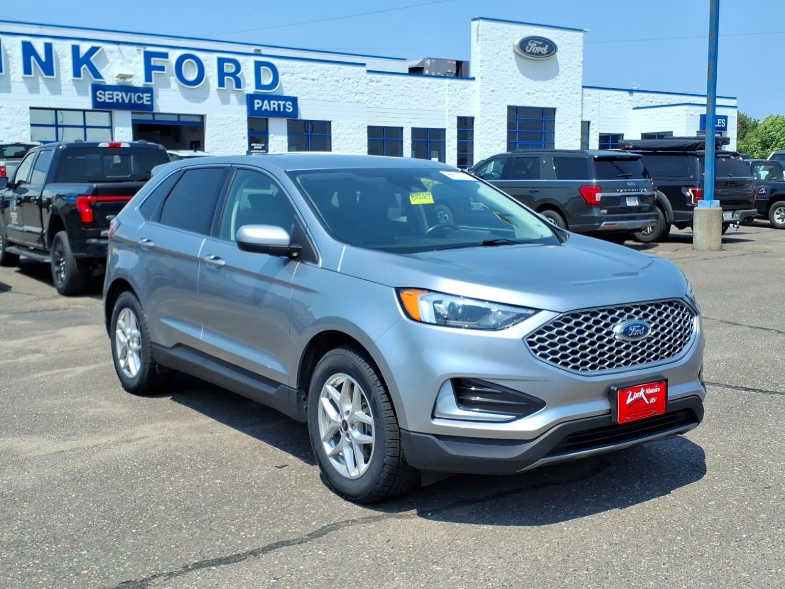 Certified 2024 Ford Edge SEL AWD/4WD image 8