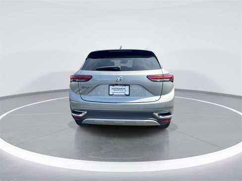 Used 2023 Buick Envision Essence image 7