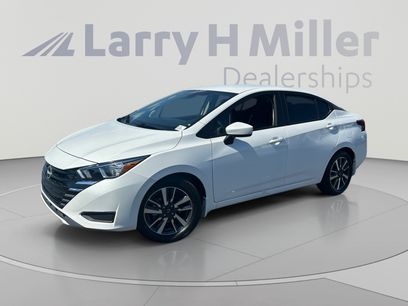 Used 2023 Nissan Versa SV w/ Trunk Package