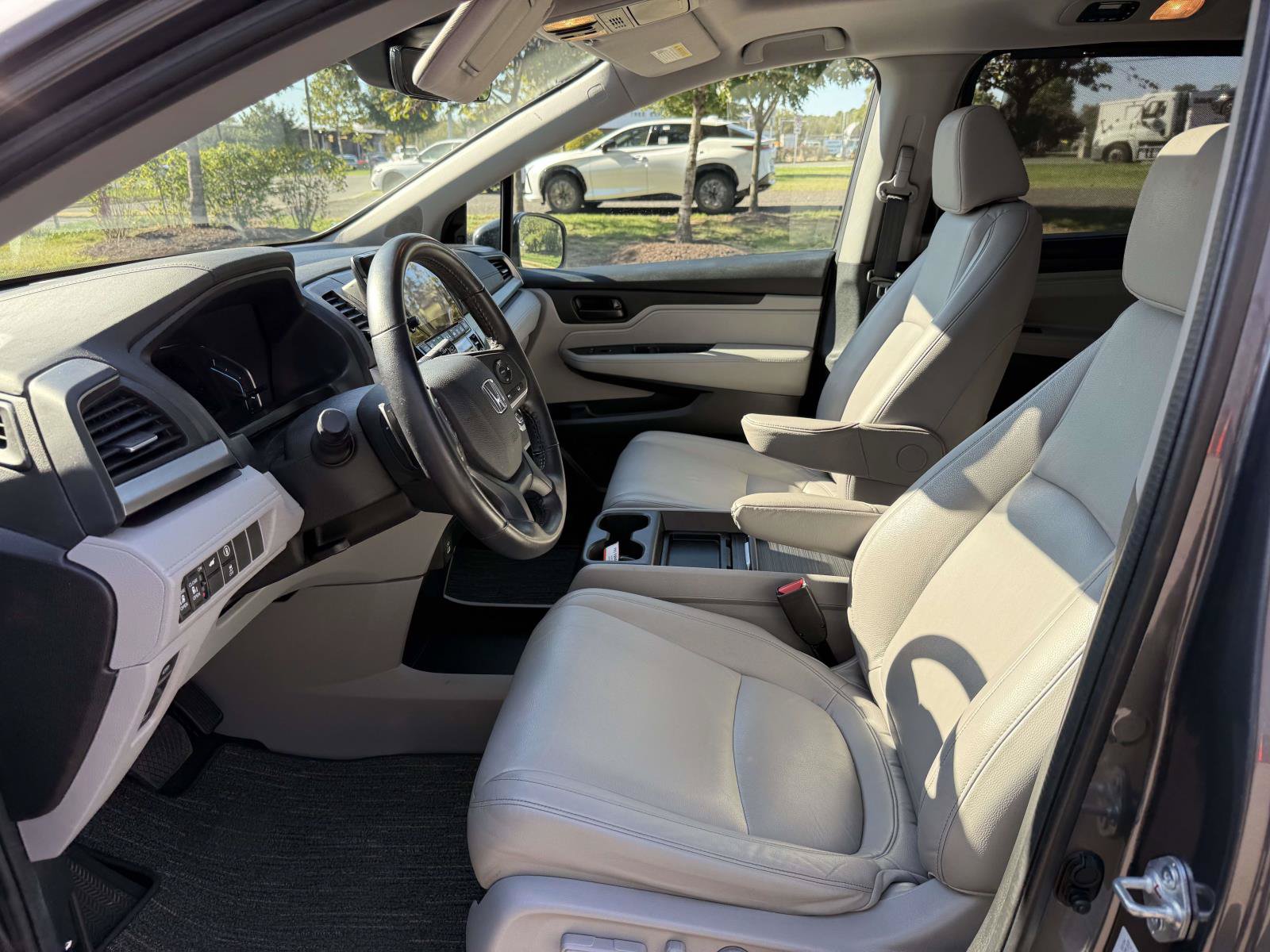 Certified 2024 Honda Odyssey EX-L image 13