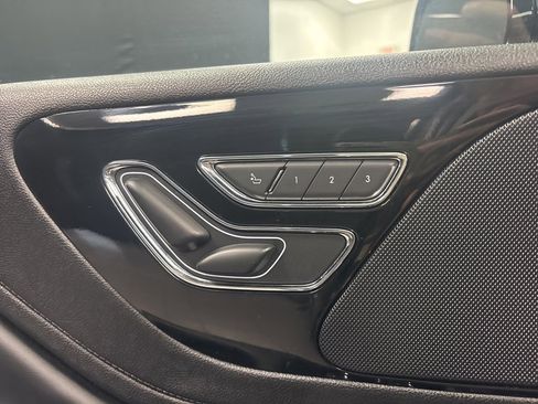 Used 2023 Lincoln Aviator Reserve image 26