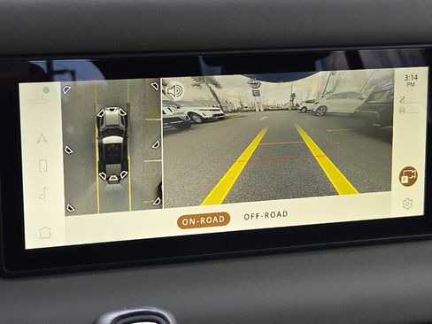 Used 2024 Land Rover Defender 110 S image 26