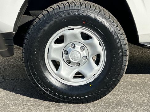 Used 2021 Toyota Tacoma SR image 34