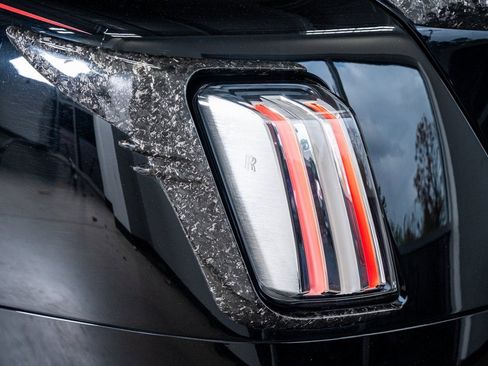 Used 2024 Rolls-Royce Spectre w/ Spectre Launch Package image 28