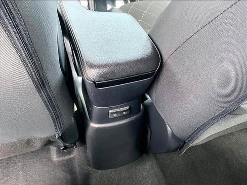 Used 2020 Nissan Kicks SV FWD image 24