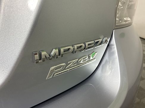 Used 2014 Subaru Impreza 2.0i Limited w/ Popular Package #2 AWD/4WD image 26