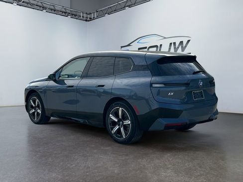 Used 2025 BMW iX xDrive50 image 5