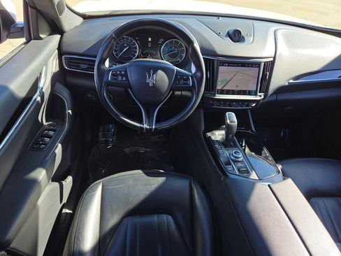 Used 2023 Maserati Levante Modena image 23