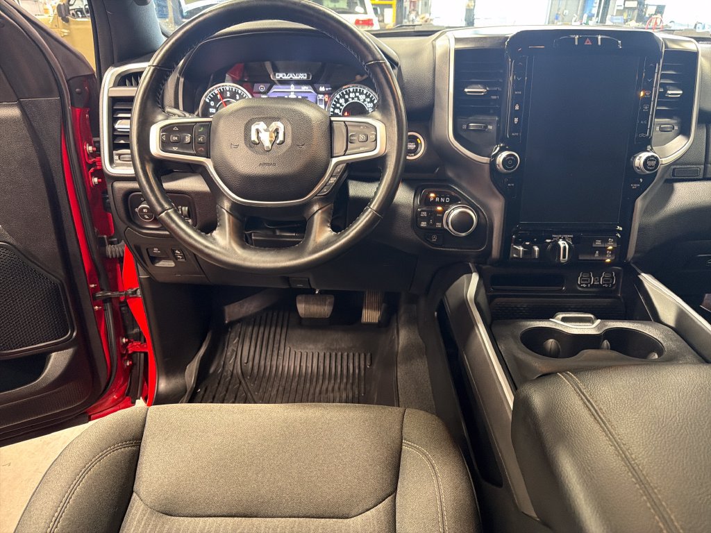 Used 2023 RAM 1500 Big Horn AWD/4WD image 6