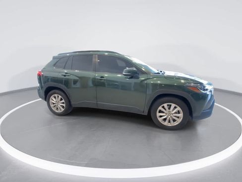 Used 2022 Toyota Corolla Cross LE w/ Moonroof Package AWD/4WD image 9