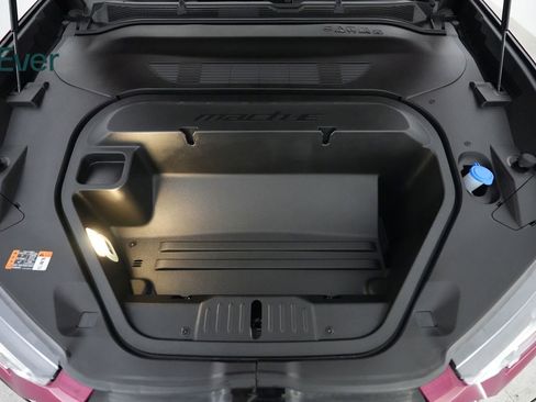 Used 2025 Ford Mustang Mach-E Premium image 27