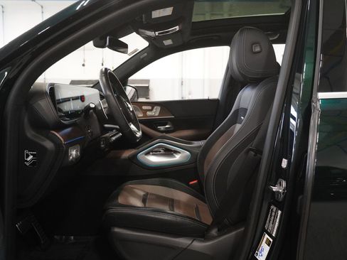 Certified 2021 Mercedes-Benz GLS 63 AMG 4MATIC image 2